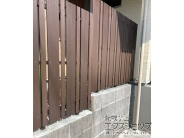 鹿児島県鹿児島市ののフェンス・柵 タテイタスタイル 120＋45サイズ（隙間20mm） 施工例