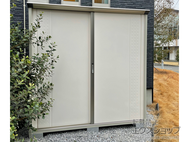 茨城県つくば市のの物置・屋外倉庫 グランプレステージジャンプ 1879×900×1900 GP-199A-F-SW 施工例