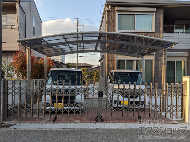 千葉県市原市ののカーゲート トリップゲートII S型 傾斜地対応 ノンレール 両開き 60W(30S+30M) 施工例