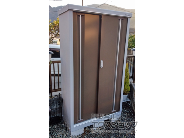 静岡県静岡市のの物置・屋外倉庫 シンプリー 一般型 900×415×1603 MJX-094D-P-TB 施工例