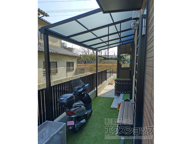 福岡県福岡市ののテラス屋根 ソラリア F型 テラスタイプ 単体 積雪〜20cm対応 施工例
