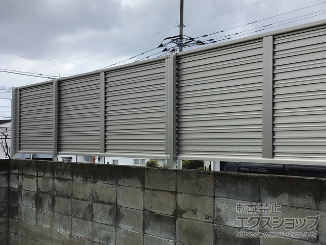 福岡県那珂川市ののフェンス・柵 シンプレオフェンス5型 横目隠し 自由柱施工 施工例