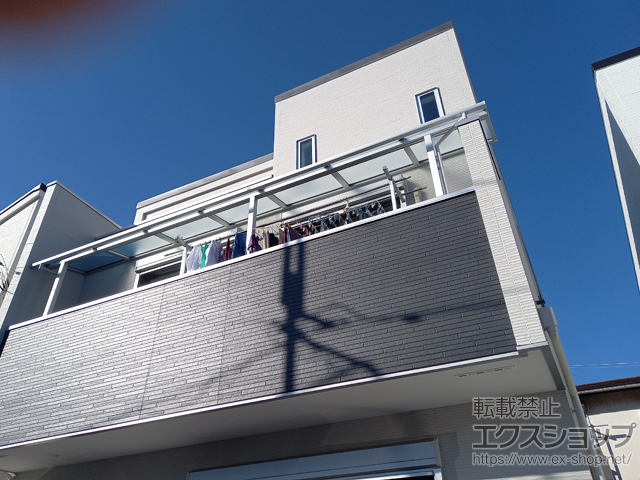 東京都小平市ののバルコニー・ベランダ屋根 スピーネ R型 屋根タイプ 連棟 積雪〜20cm対応 施工例