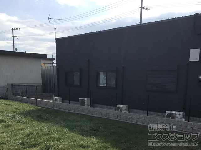 滋賀県東近江市ののフェンス・柵 イーネットフェンス 3F型 自由柱施工 施工例