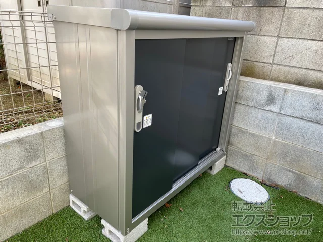 東京都調布市のヨドコウの物置・収納・屋外倉庫 エスモ 一般型 1200×520×1101 ESE-1205Y-SM 施工例