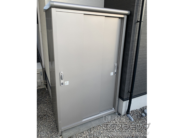 大阪府東大阪市のの物置・屋外倉庫 エスモ 一般型 1200×650×1959 ESE-1206A-SS 施工例