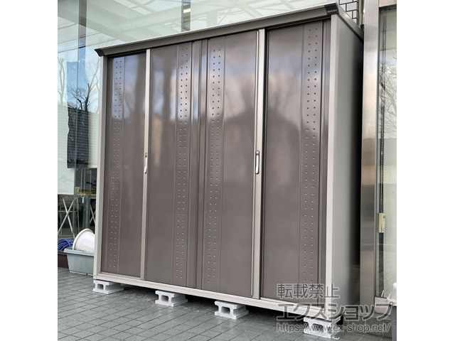 大阪府枚方市のの物置・屋外倉庫 グランプレステージジャンプ 2247×750×2100 GP-227H-F-CB 施工例