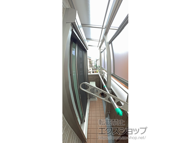 神奈川県川崎市ののバルコニー・ベランダ屋根 ソラリア F型 屋根タイプ 単体 積雪〜20cm対応 施工例