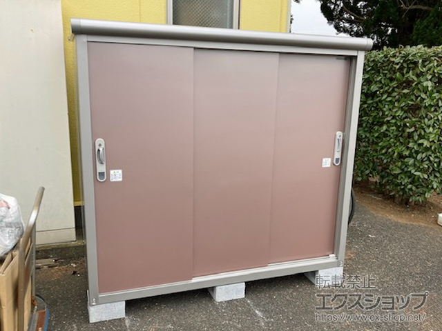 埼玉県所沢市のの物置・屋外倉庫 エスモ 一般型 1650×900×1501 ESE-1609E-MR 施工例