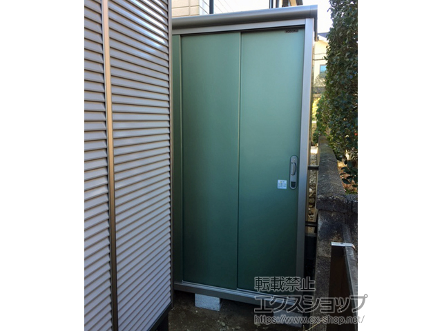 埼玉県さいたま市のの物置・屋外倉庫 エスモ 一般型 1350×650×1959（ESE-1306A） ESE-1306A-EG 施工例