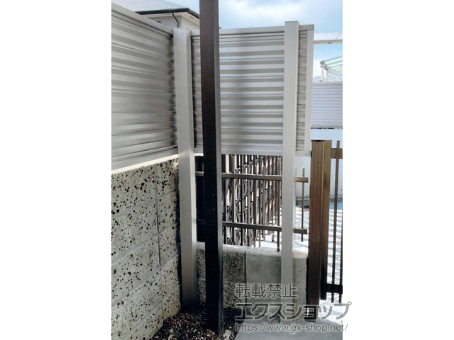 愛媛県松山市ののフェンス・柵 ミエーネ目隠しルーバーフェンス 上段のみ設置 自立建て用 施工例