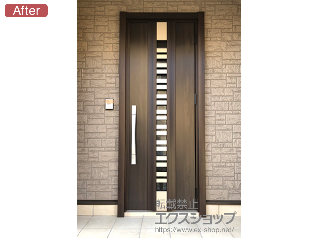 埼玉県狭山市のLIXIL リクシル（トステム）の玄関ドア リシェント玄関ドア3 断熱K2仕様 片開き仕様(ランマ無)R G82型 ※タッチキー仕様(キー付リモコン) 施工例