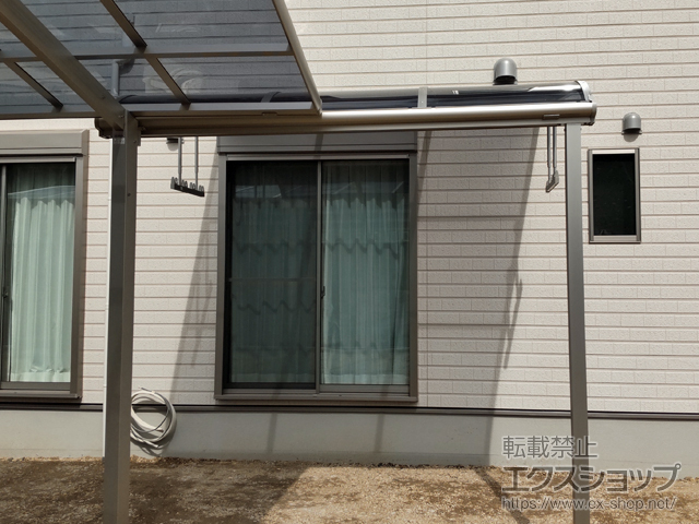 高知県香南市ののテラス屋根 ソラリア R型 テラスタイプ 単体 積雪〜20cm対応 施工例