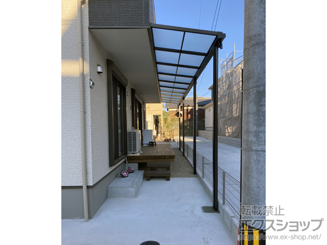 福岡県福岡市ののテラス屋根 ソラリア F型 テラスタイプ 三連棟 積雪〜20cm対応 施工例