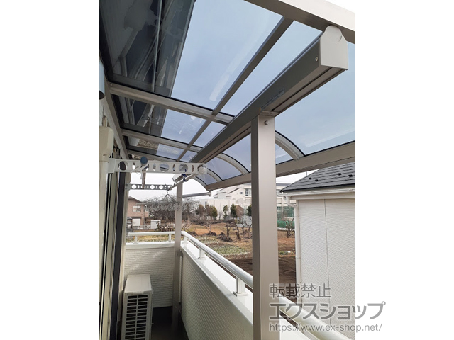 東京都八王子市ののバルコニー・ベランダ屋根 プレシオステラスII R型 屋根タイプ 単体 積雪〜20cm対応 施工例