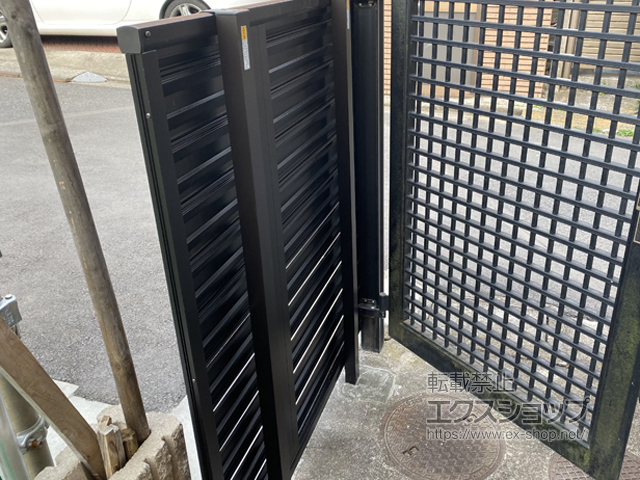 東京都三鷹市ののフェンス・柵 シンプレオフェンス13型 ルーバー 自由柱施工 施工例