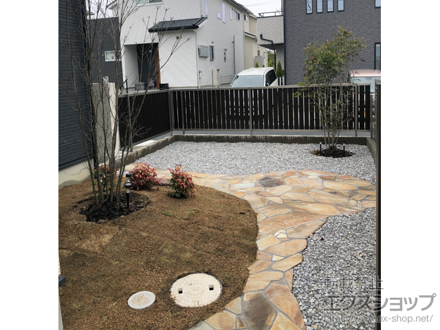 京都府木津川市のLIXIL リクシル(新日軽)のフェンス・柵 セレビューフェンス RP4型 自在柱式 施工例