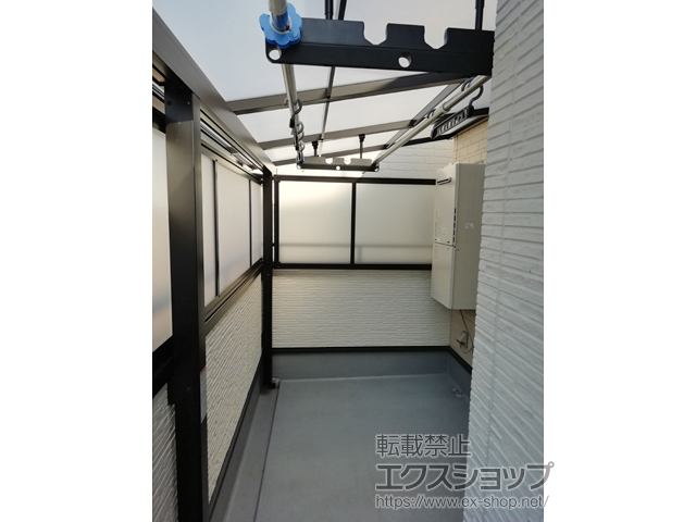 大阪府豊中市ののバルコニー・ベランダ屋根 スピーネ F型 屋根タイプ 単体 積雪〜20cm対応 施工例