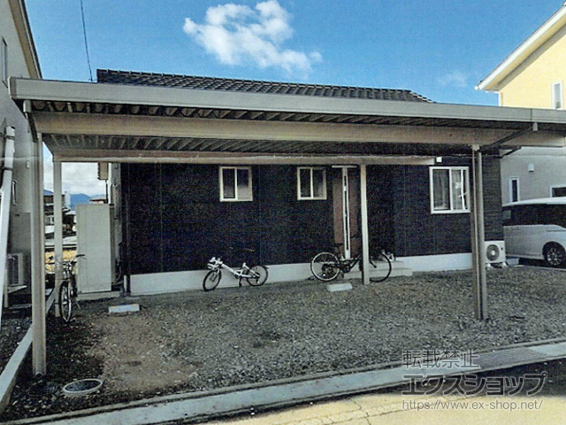 長野県長野市のLIXIL リクシル（トステム）のカーポート テリオスポートIII 1500 2台用 間口延長 角柱 4本柱 積雪〜50cm対応 施工例