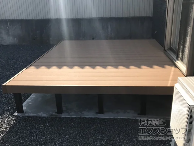 ���ꌧ��Îs��YKKAP�̃E�b�h�f�b�L ���E�b�h�f�b�L 200 �{�H��