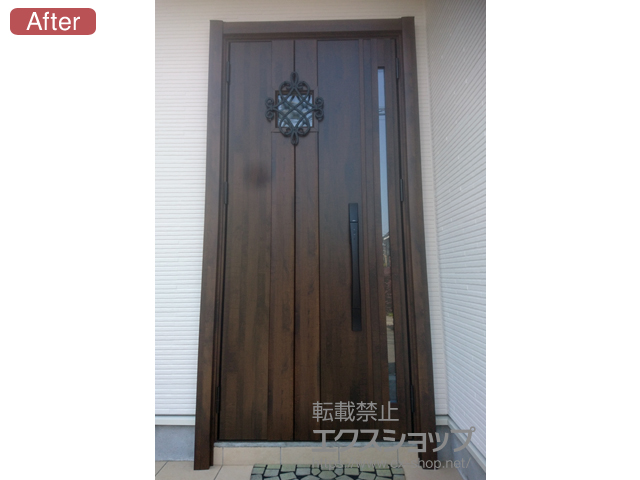 埼玉県さいたま市のLIXIL リクシル（トステム）の玄関ドア リシェント玄関ドア3 断熱K4仕様 親子仕様(ランマ無)L D77型 ※タッチキー仕様（キー付リモコン） 施工例