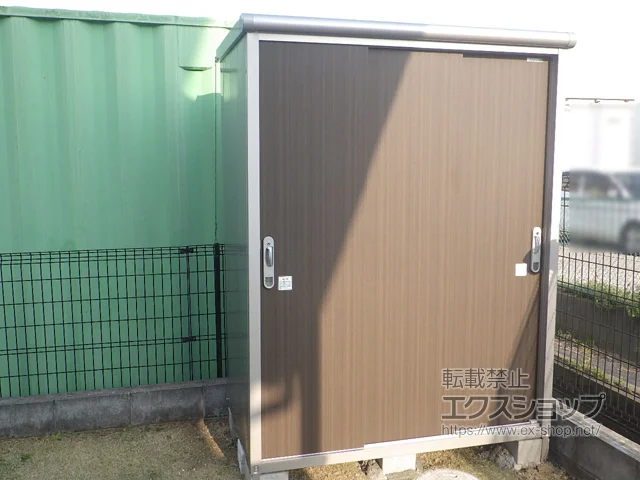 埼玉県越谷市のヨドコウの物置・収納・屋外倉庫 エスモ 一般型 （ESE-1509A） 施工例