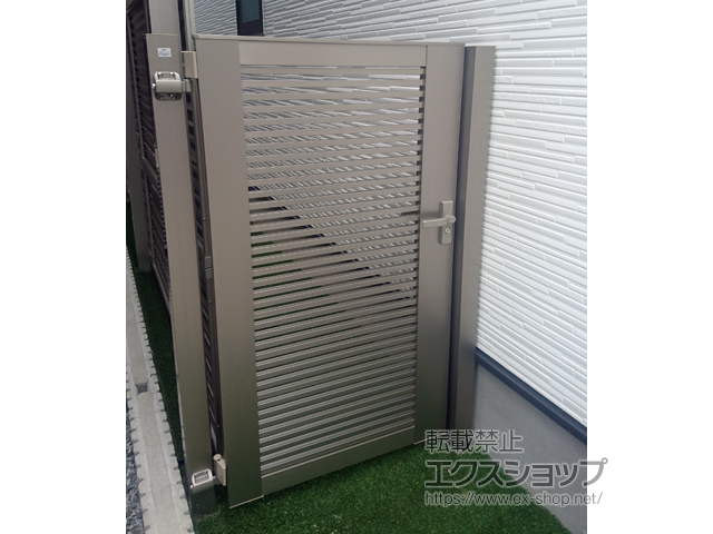 大阪府高槻市のの門扉 ライシス門扉 1型 細横桟 片開き 柱使用 施工例