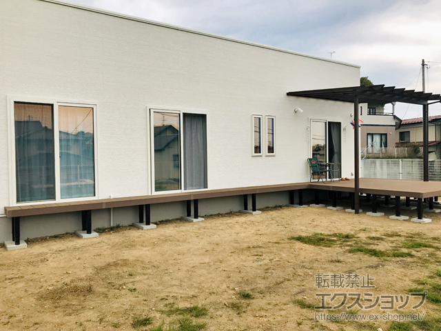 福島県本宮市ののウッドデッキ リウッドデッキ200 施工例