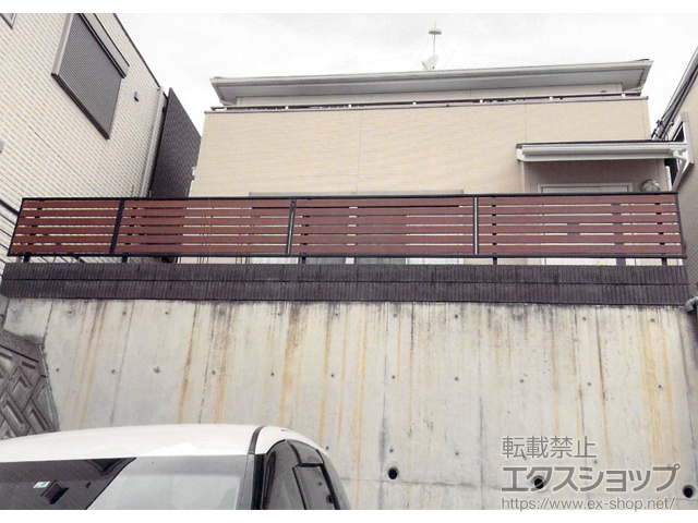 大阪府枚方市ののフェンス・柵 モクアルフェンス 横板タイプ 自由柱施工 施工例