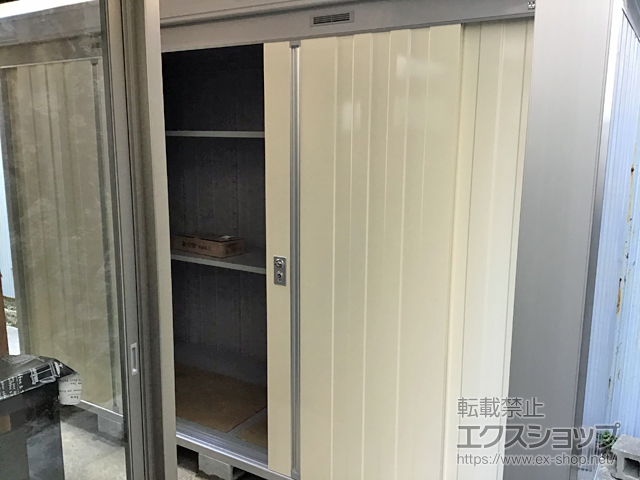 兵庫県神戸市のの物置・屋外倉庫 ネクスタ 一般型 3050×950×2020 NXN-29S-FW 施工例