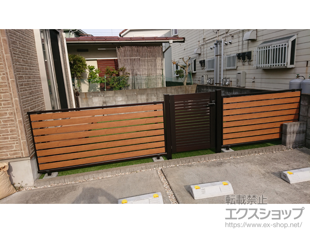 東京都あきる野市のの門扉 モクアルフェンス 横板タイプ 自由柱 施工例