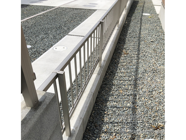 広島県福山市ののフェンス・柵 ミエッタフェンス 防犯たて格子タイプ　自由柱施工 施工例