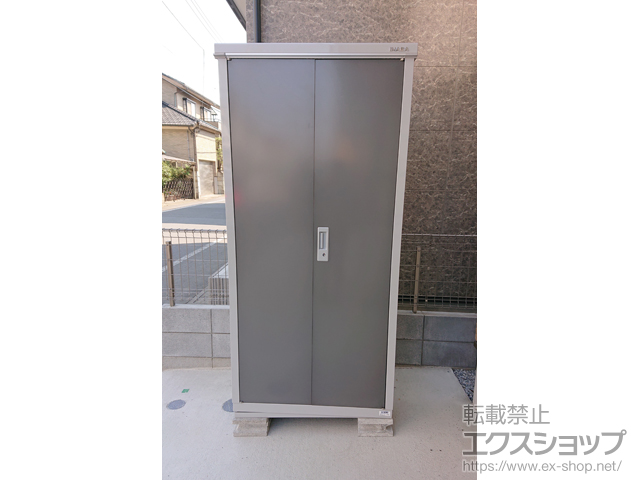 東京都葛飾区のの物置・屋外倉庫 タイヤストッカー 900×755×1903 BJX-097ET-PG 施工例
