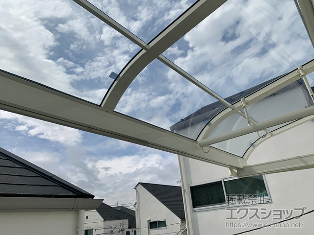 東京都杉並区ののバルコニー・ベランダ屋根 スピーネ R型 ルーフタイプ 単体 積雪〜20cm対応 *持ち出し納まり 施工例