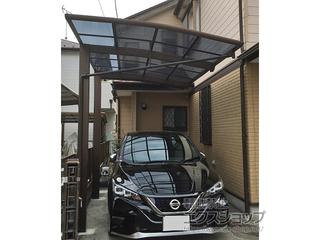 埼玉県所沢市ののカーポート レイナポートREグラン 前下がり 積雪〜20cm対応 施工例