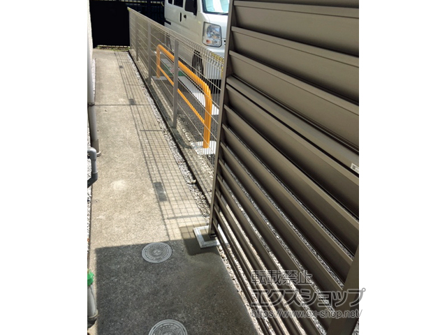 東京都江戸川区ののフェンス・柵 メッシュフェンス G10-R 自由柱 施工例