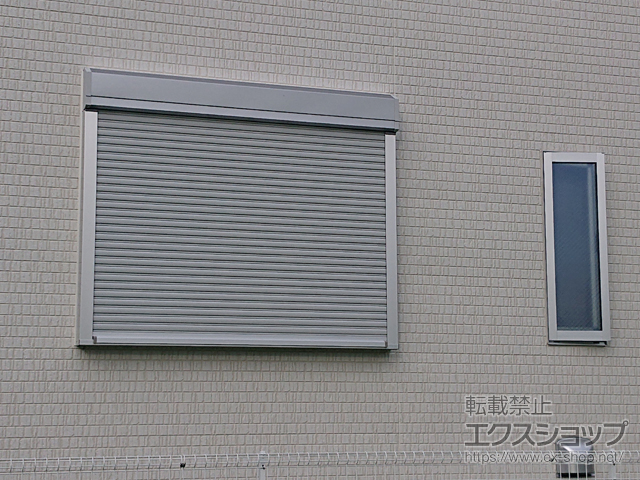 埼玉県さいたま市のLIXIL リクシル（トステム）の窓シャッター リフォームシャッター 手動式 標準タイプ 施工例