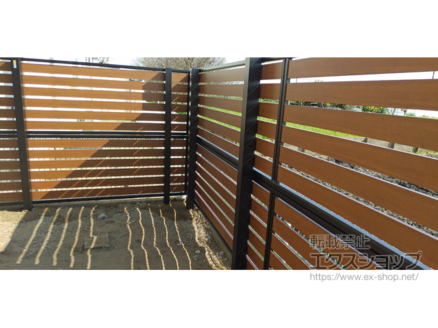 千葉県東金市ののフェンス・柵 モクアルフェンス 横板タイプ 2段支柱 自立建て用 (パネル2段・1段) 施工例