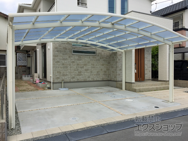 広島県廿日市市ののカーポート ネスカR (ラウンドスタイル) ワイド 積雪〜20cm対応 施工例