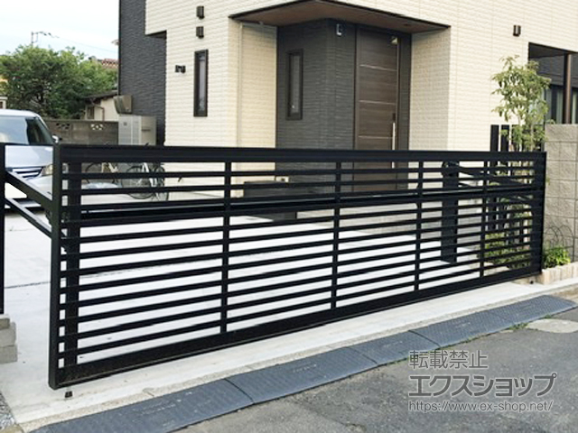 埼玉県さいたま市ののカーゲート ワイドオーバードアS3型 電動式 施工例