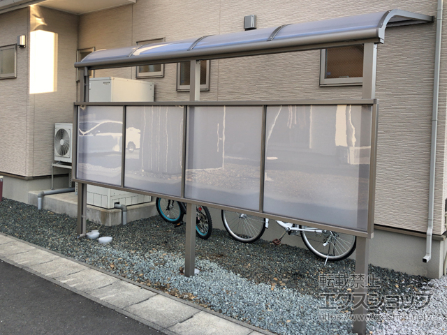 岩手県盛岡市ののテラス屋根 スピーネ R型 1500 テラスタイプ 単体 積雪〜50cm対応 施工例