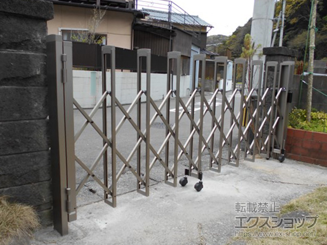 福岡県北九州市ののカーゲート トリップゲートII 1型 シンプル ノンレール 片開き 30S 施工例