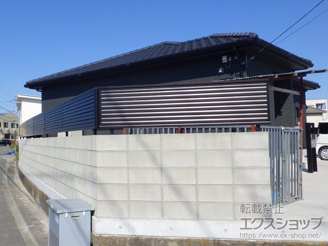 徳島県徳島市ののフェンス・柵 ミエーネフェンス 目隠しルーバータイプ　自由柱施工 施工例