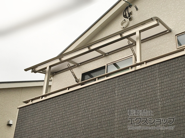 福岡県福岡市ののバルコニー・ベランダ屋根 プレシオステラスII R型 屋根タイプ 単体 積雪〜20cm対応 施工例