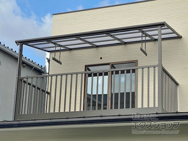 京都府京都市ののバルコニー・ベランダ屋根 スピーネ F型 ビューステージHスタイル屋根タイプ 単体 積雪〜20cm対応 施工例