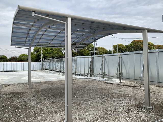 埼玉県越谷市ののカーポート レイナツインポートグラン　積雪〜20cm対応 施工例