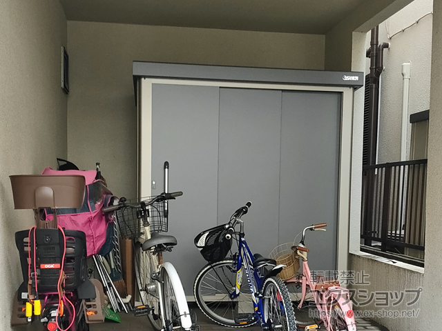 東京都世田谷区のの物置・屋外倉庫 エスケーエイト SK8-70 一般型 1800×1200×1940 SK8-70-GK 施工例