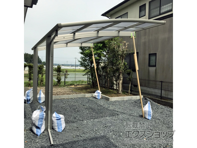 栃木県塩谷郡高根沢町ののカーポート レイナポートグラン　積雪〜20cm対応 施工例