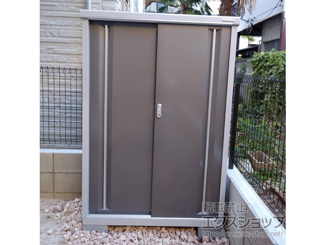 東京都文京区のの物置・屋外倉庫 シンプリー 一般型 1100×515×1603（MJX-115D-P） MJX-115D-P-PG 施工例