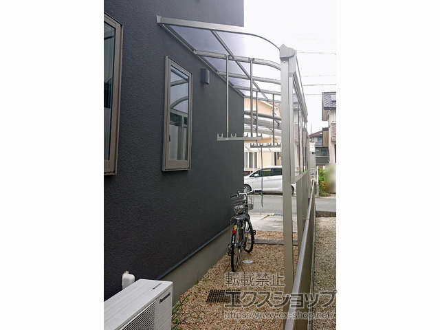 三重県津市ののテラス屋根 ソラリア R型 テラスタイプ 単体 積雪〜20cm対応 施工例